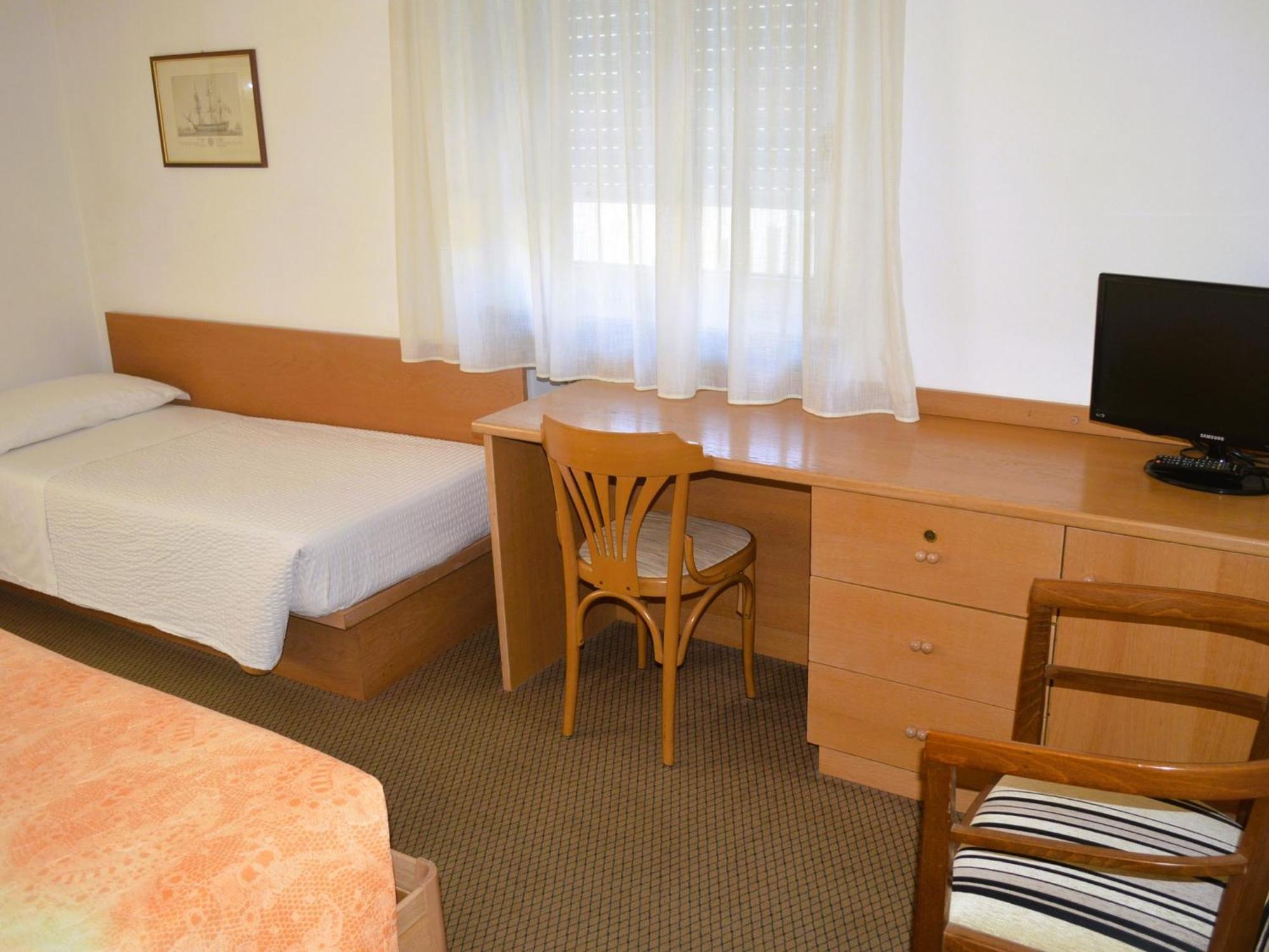 Hotel Villa Regina Левико-Терме Экстерьер фото