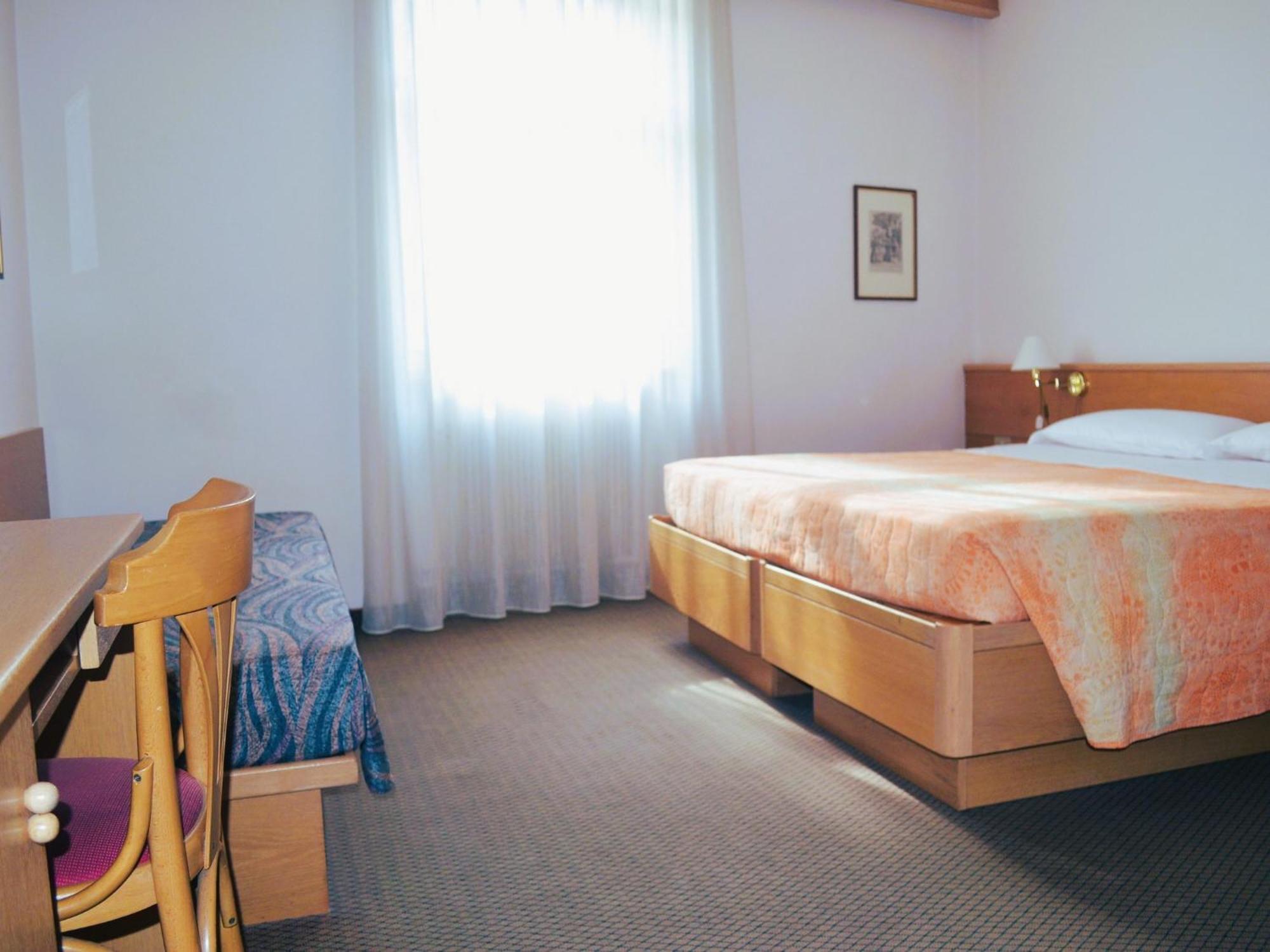 Hotel Villa Regina Левико-Терме Экстерьер фото